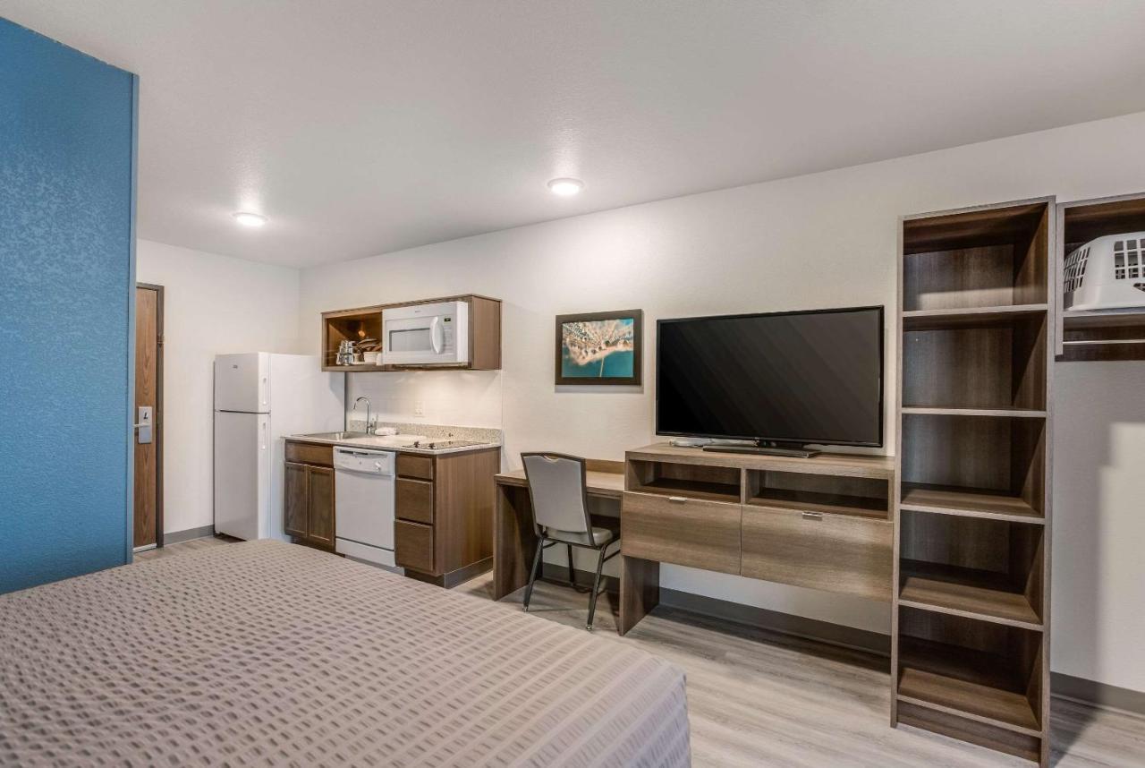 Woodspring Suites Detroit Farmington Hills Kültér fotó