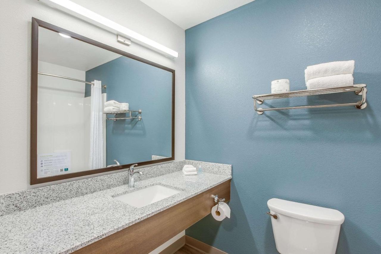 Woodspring Suites Detroit Farmington Hills Kültér fotó