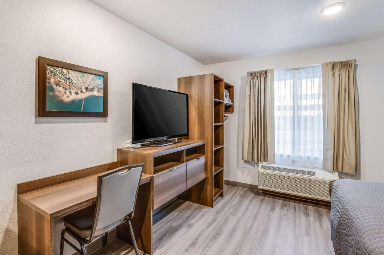 Woodspring Suites Detroit Farmington Hills Kültér fotó