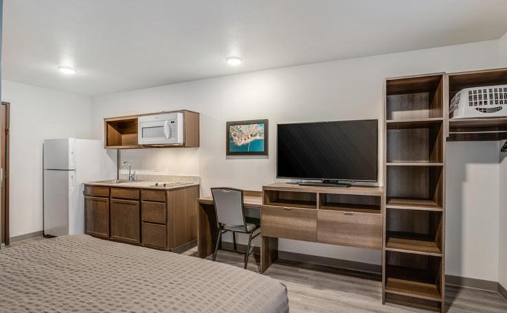 Woodspring Suites Detroit Farmington Hills Kültér fotó
